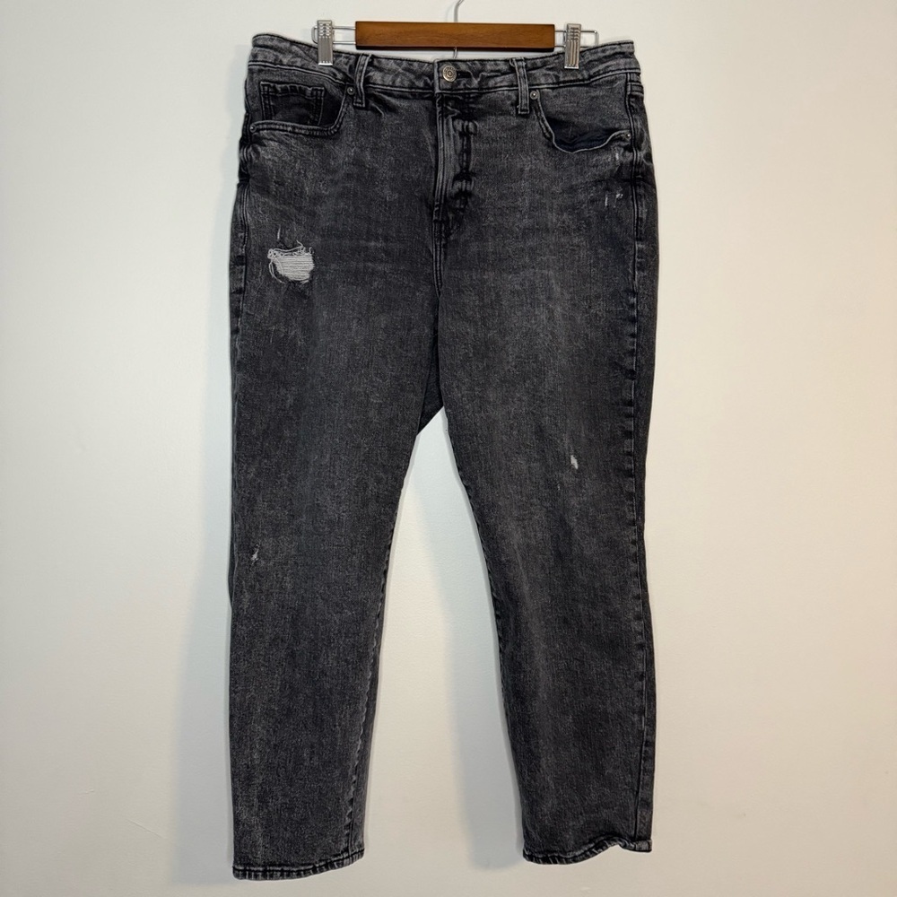 Old Navy Charcoal Distressed Cropped Jeans